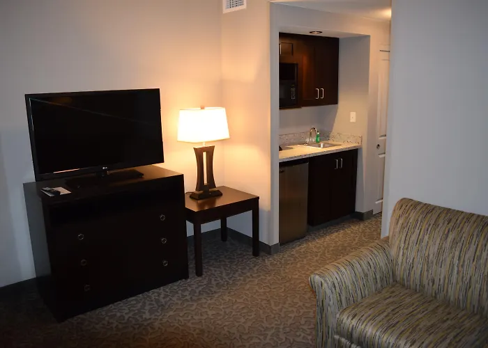 And East By Ihg 3*