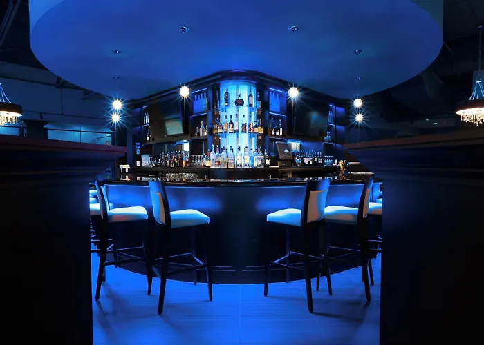 And East By Ihg 3* Peoria